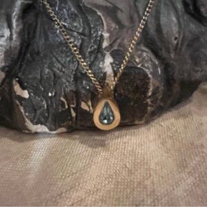 Avon Signed Vintage Birthstone Teardrop Goldtone Necklace